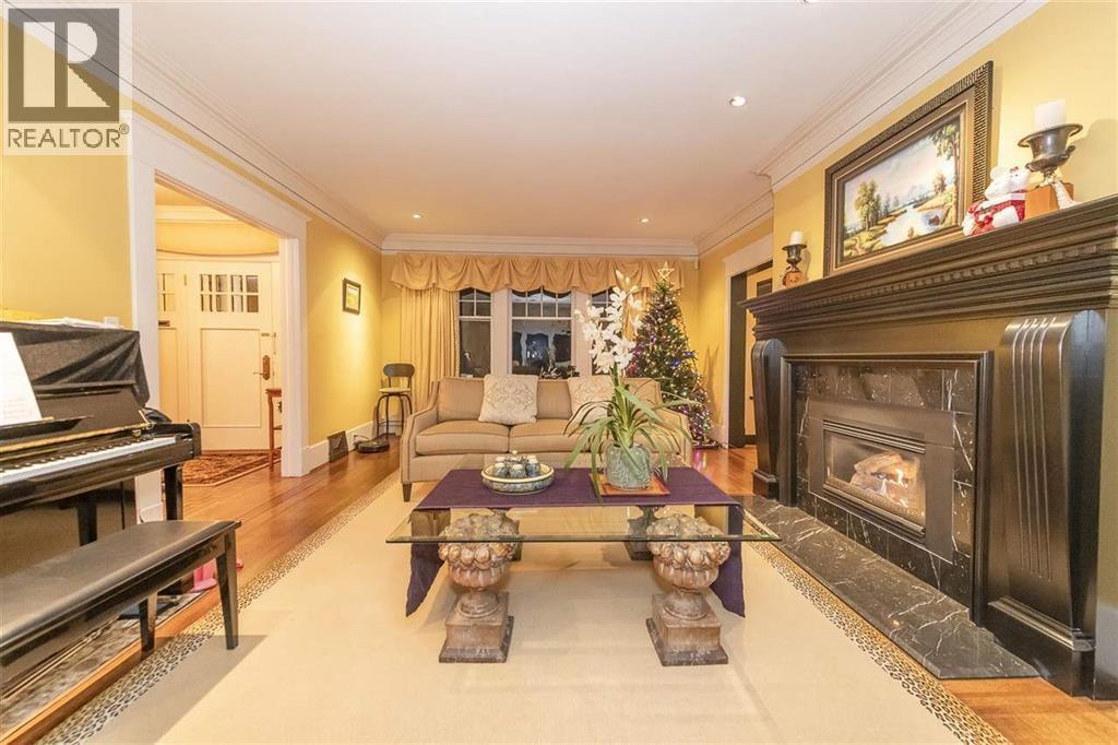 4xxx Beverly Crescent, Vancouver, British Columbia  V6J 4E7 - Photo 2 - R3055696