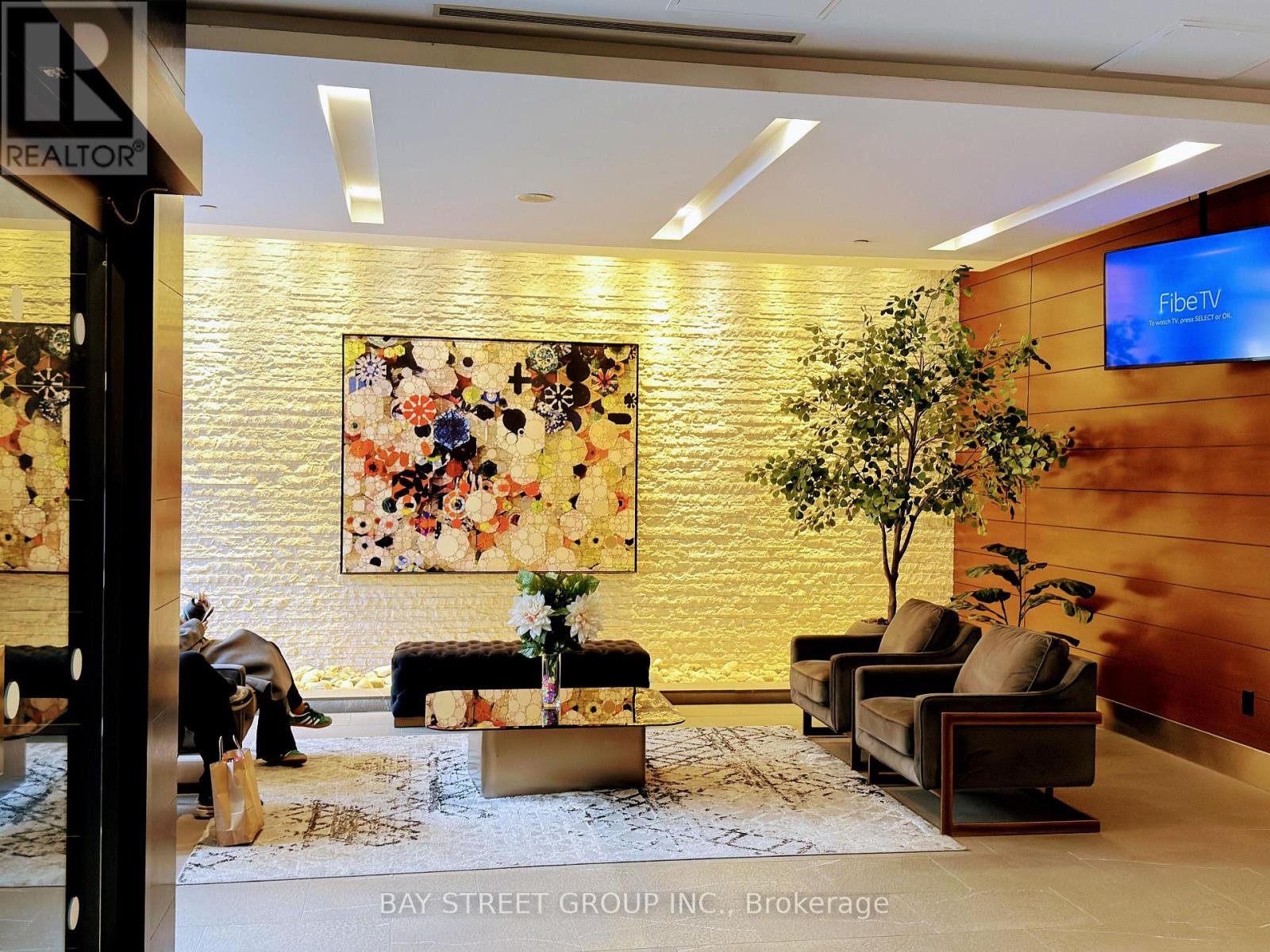 238 - 8 Telegram Mews, Toronto, Ontario  M5V 3V4 - Photo 3 - C12527322