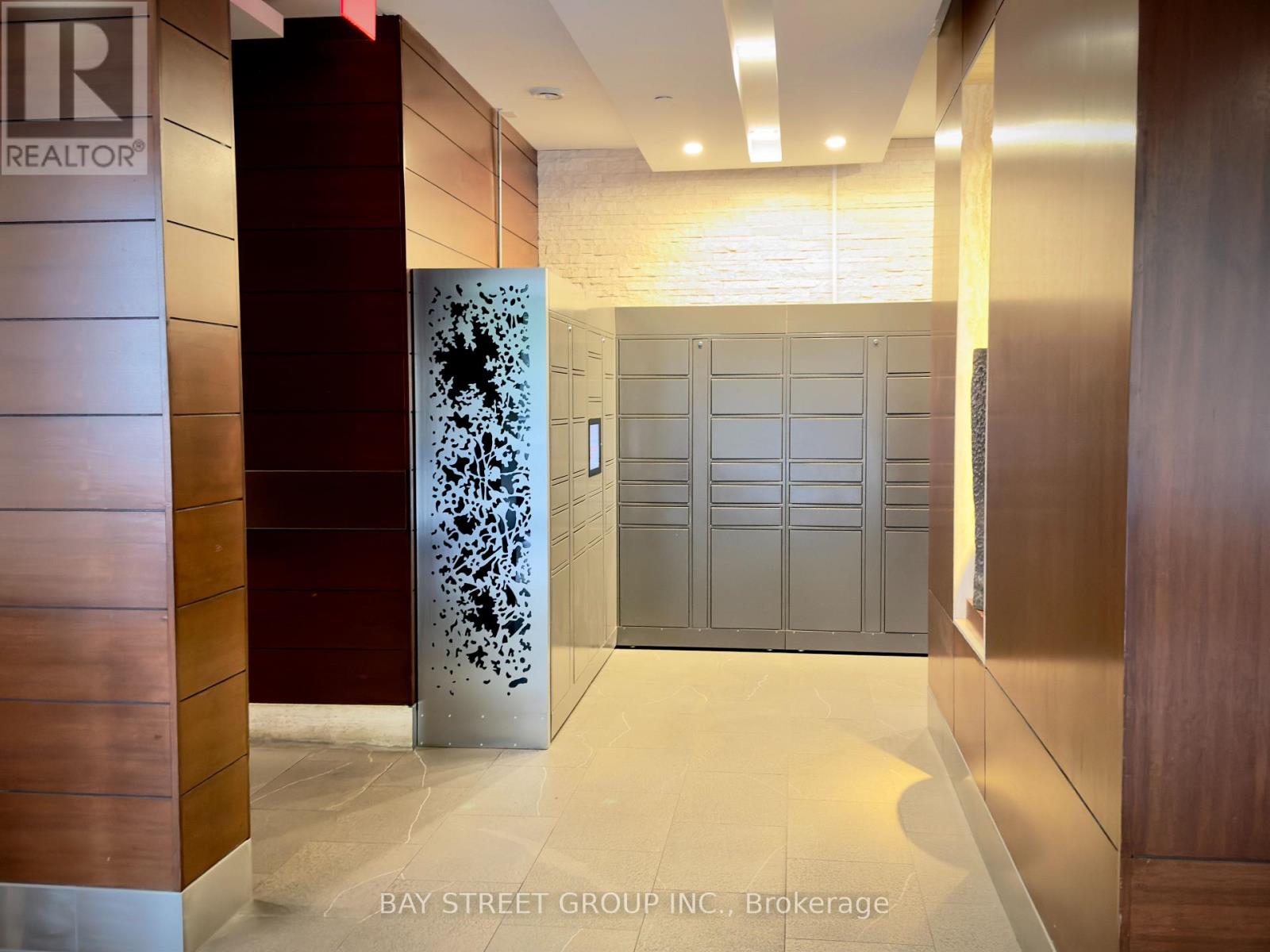 238 - 8 Telegram Mews, Toronto, Ontario  M5V 3V4 - Photo 4 - C12527322