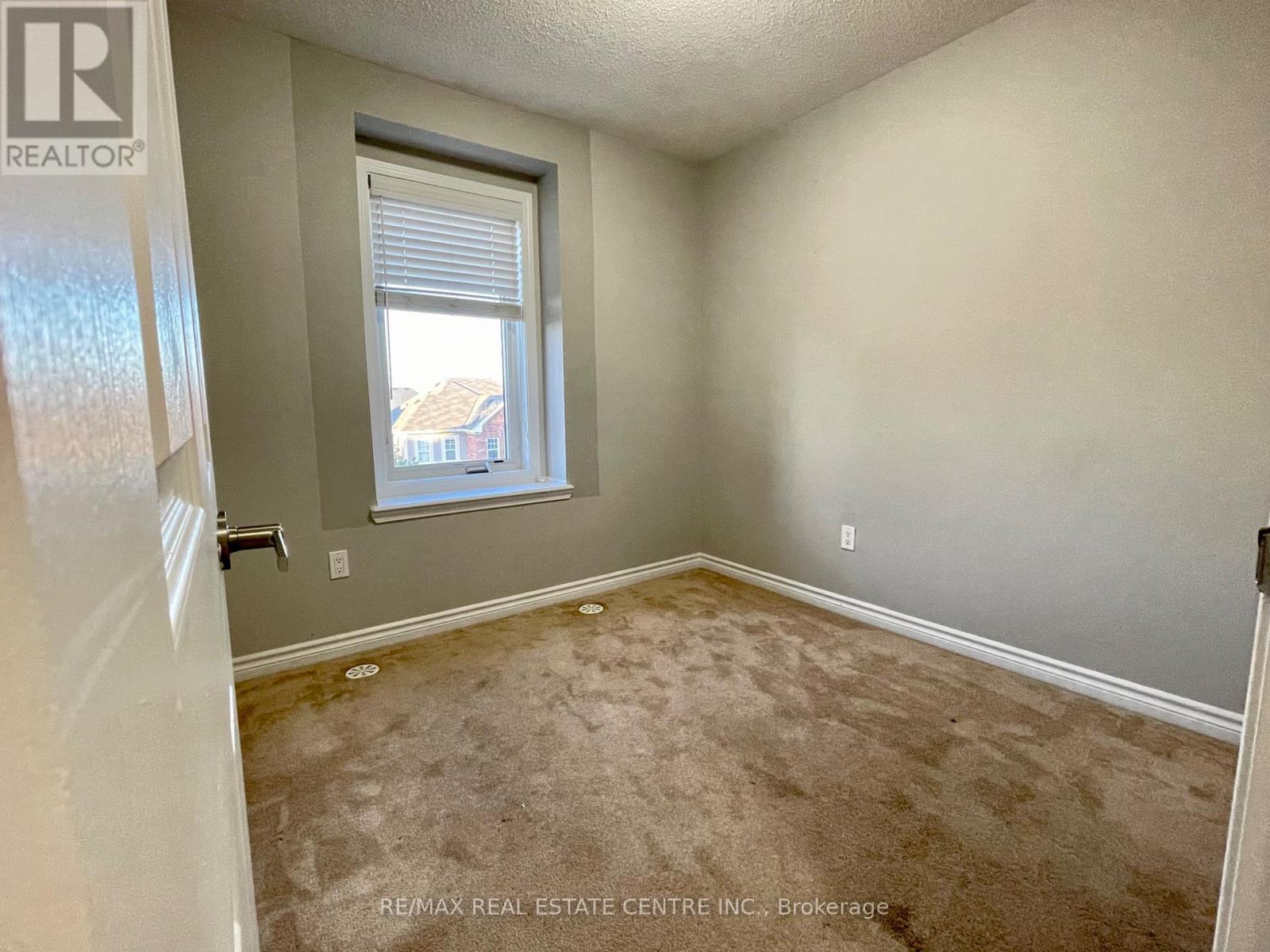 14 Quillberry Close, Brampton, Ontario  L7A 4N8 - Photo 18 - W12527314