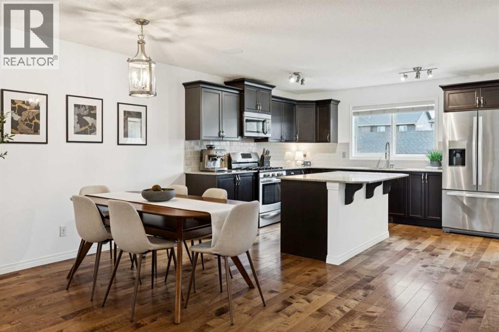 45 Legacy Gate Se, Calgary, Alberta  T2X 0W3 - Photo 5 - A2269408