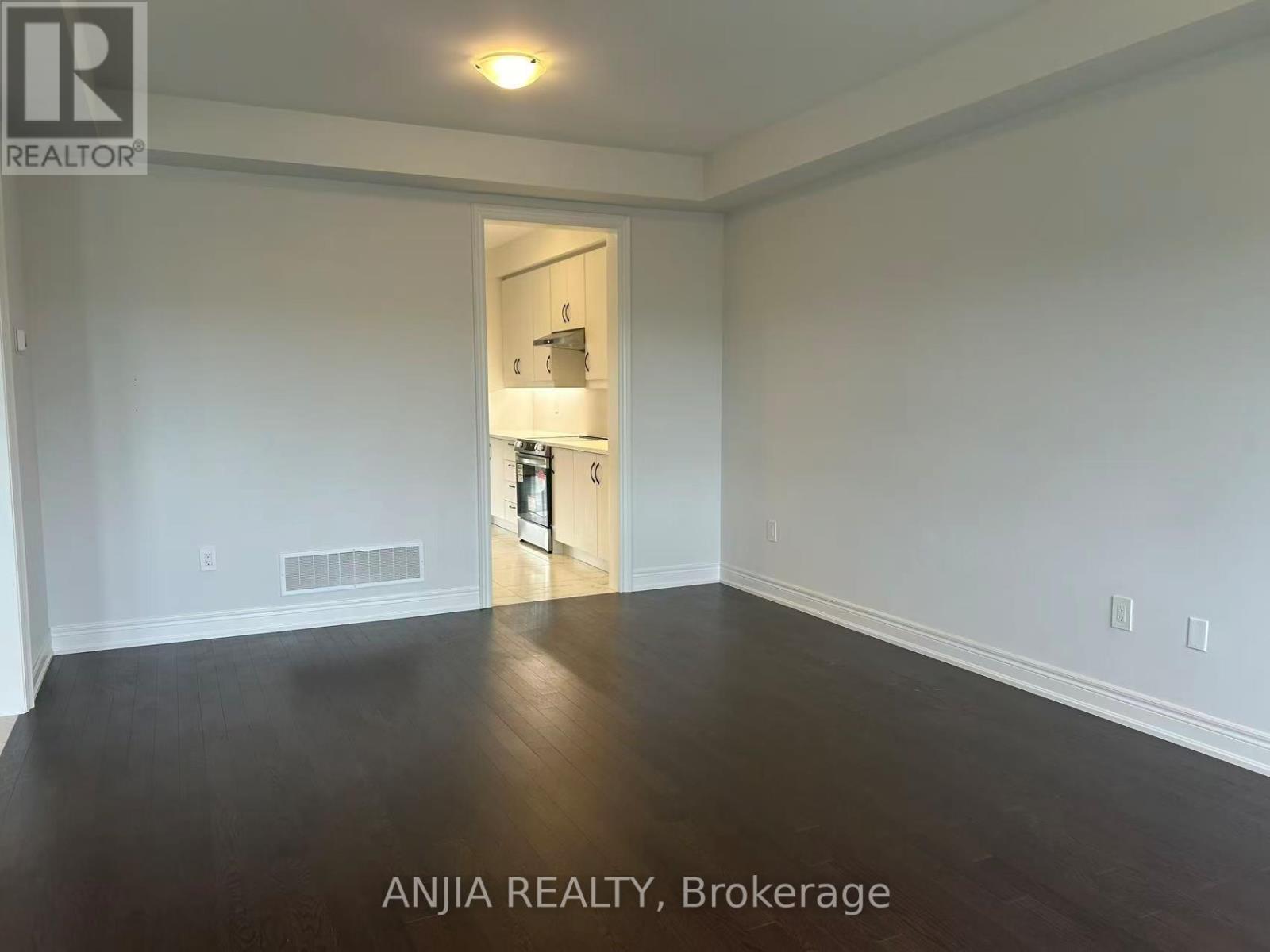 13 Albert Newell Drive, Markham, Ontario  L6B 1R8 - Photo 3 - N12527330