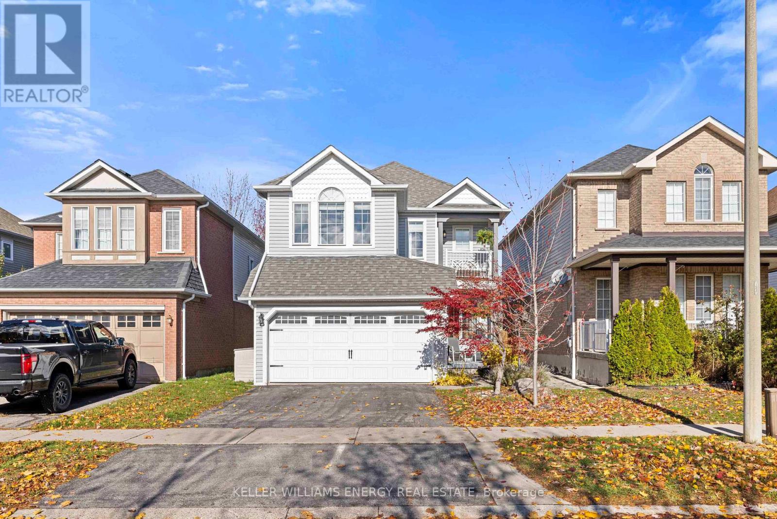 71 SANDFORD CRESCENT, Whitby, Ontario