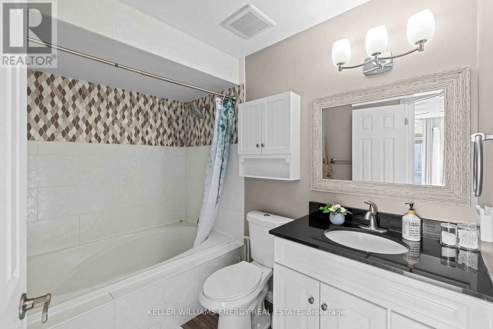 71 Sandford Crescent, Whitby, Ontario L1R 2S1 - Photo 26 - E12527344