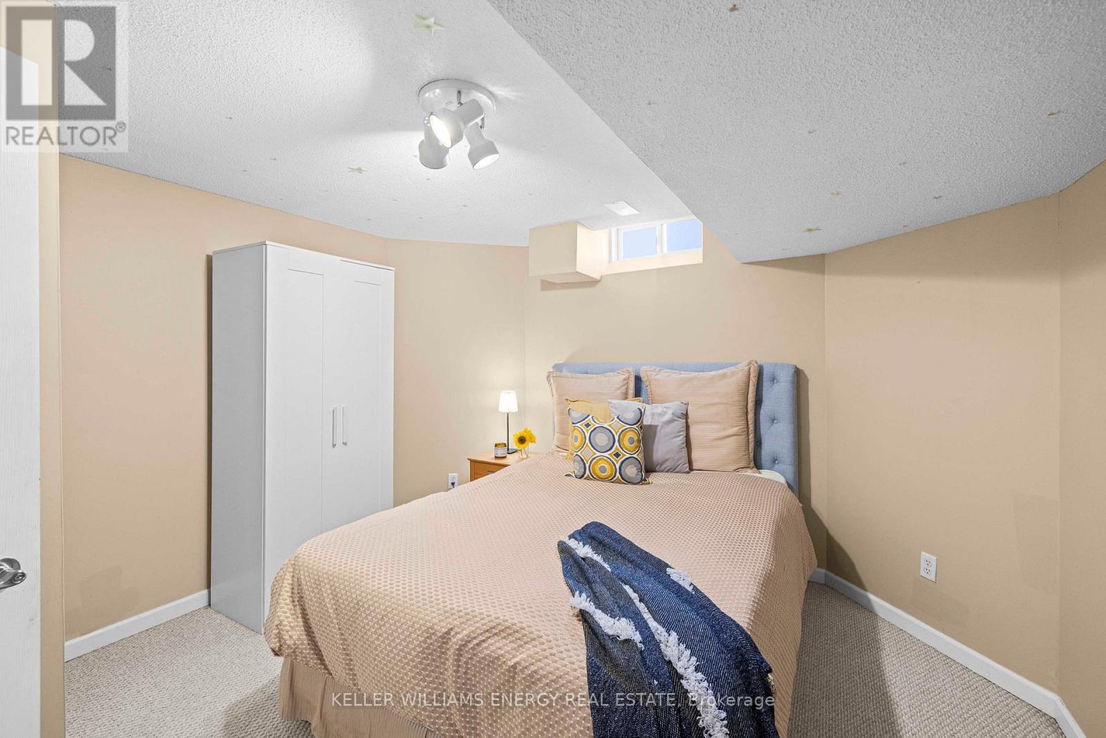 71 Sandford Crescent, Whitby, Ontario L1R 2S1 - Photo 34 - E12527344