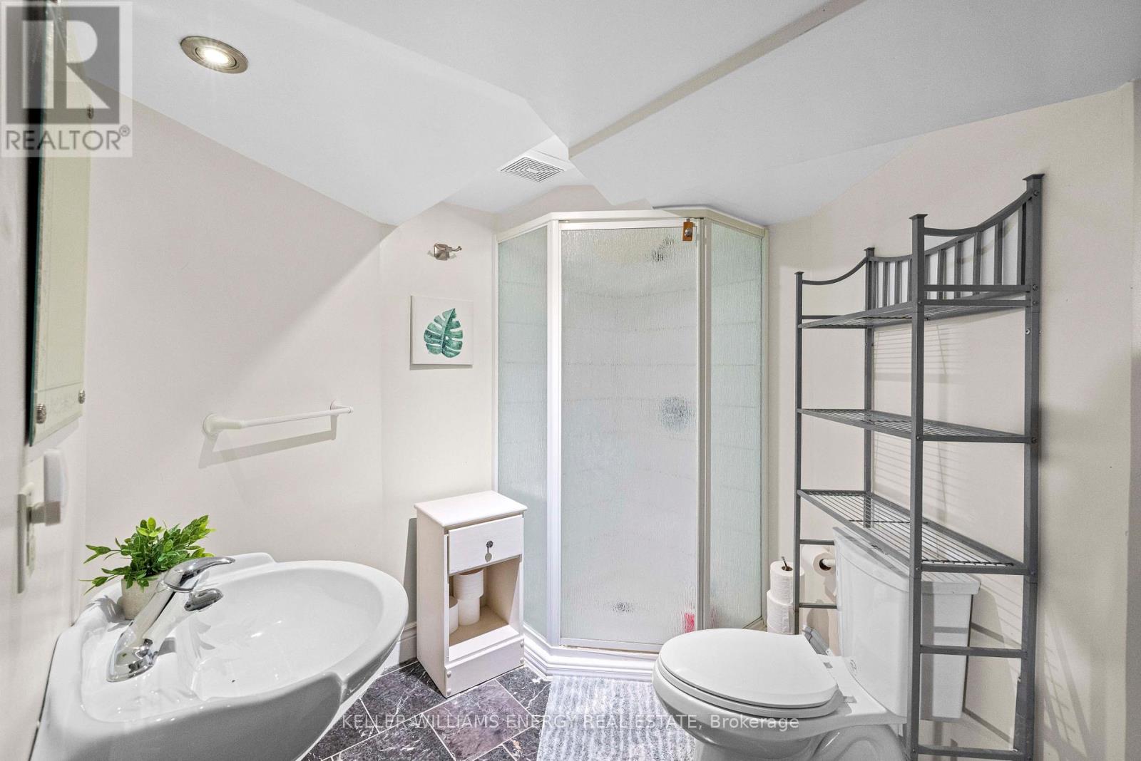 71 Sandford Crescent, Whitby, Ontario L1R 2S1 - Photo 36 - E12527344