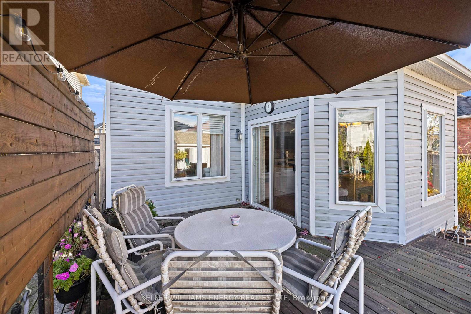 71 Sandford Crescent, Whitby, Ontario L1R 2S1 - Photo 39 - E12527344