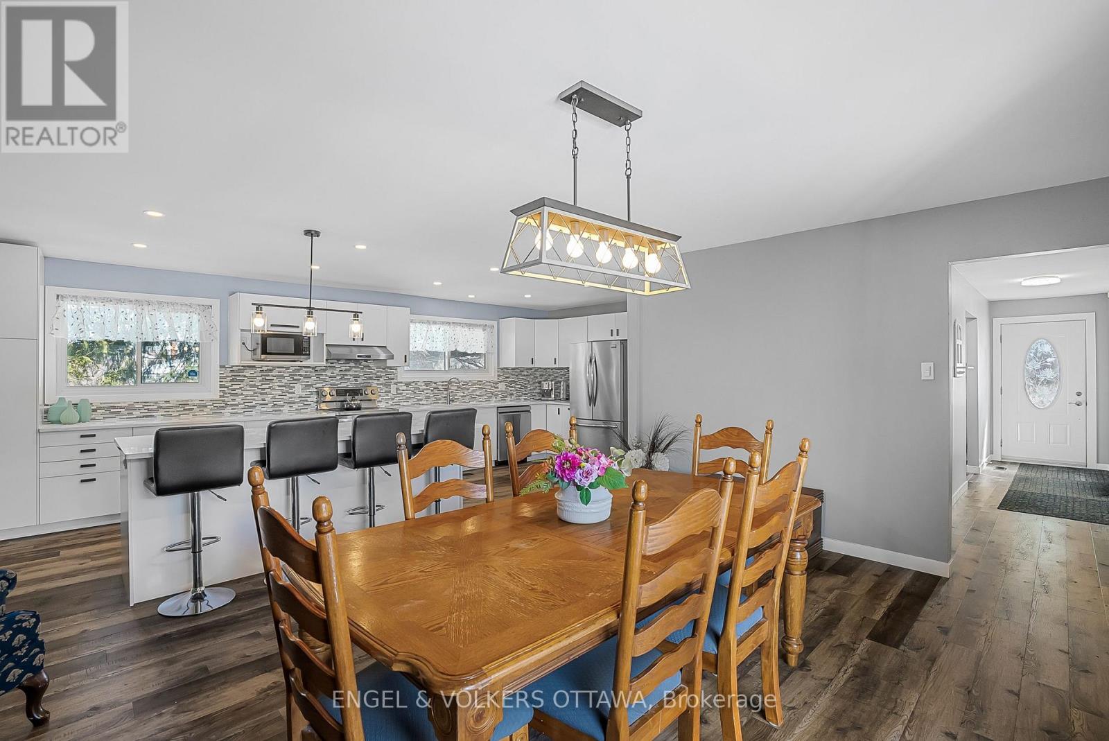 1427 Rosebella Avenue, Ottawa, Ontario  K1T 1E5 - Photo 19 - X12527334