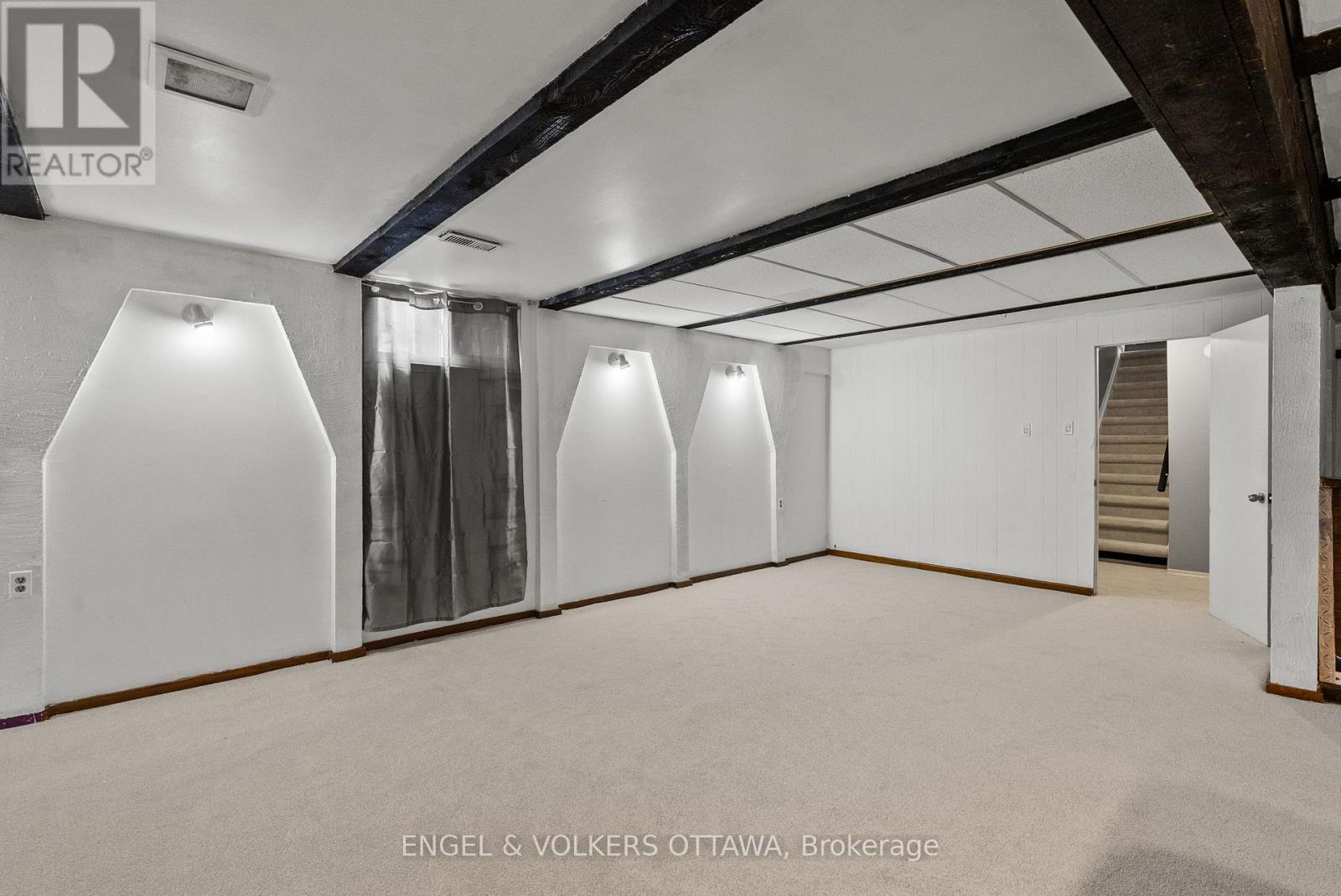 1427 Rosebella Avenue, Ottawa, Ontario  K1T 1E5 - Photo 37 - X12527334