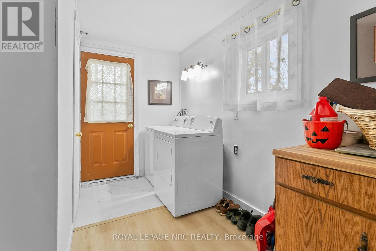 45 Phipps Street, Fort Erie, Ontario  L2A 2V3 - Photo 18 - X12527394