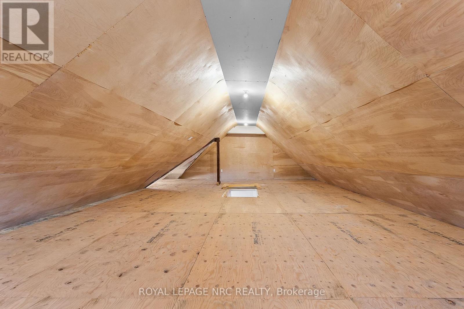 45 Phipps Street, Fort Erie, Ontario  L2A 2V3 - Photo 23 - X12527394