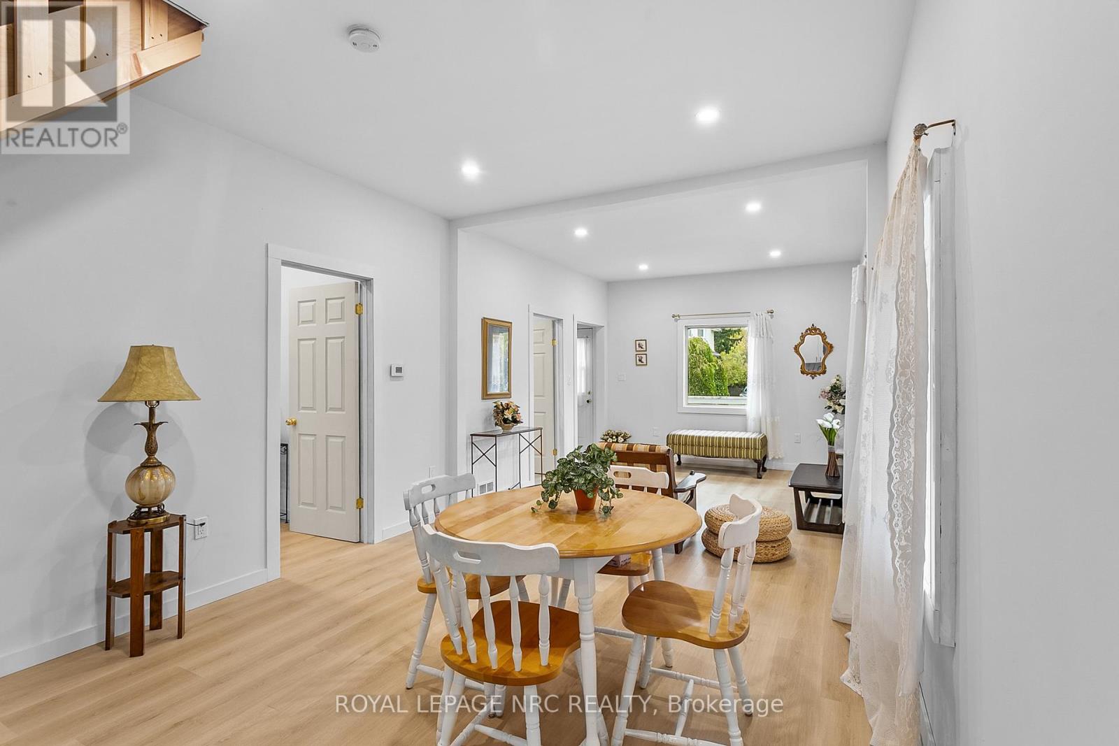 45 Phipps Street, Fort Erie, Ontario  L2A 2V3 - Photo 7 - X12527394