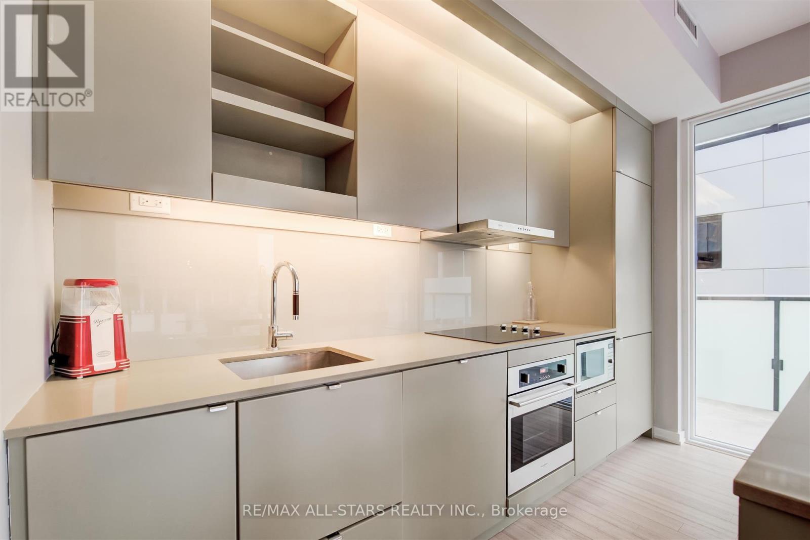 903 - 101 Peter Street, Toronto, Ontario  M5V 2G9 - Photo 5 - C12527352