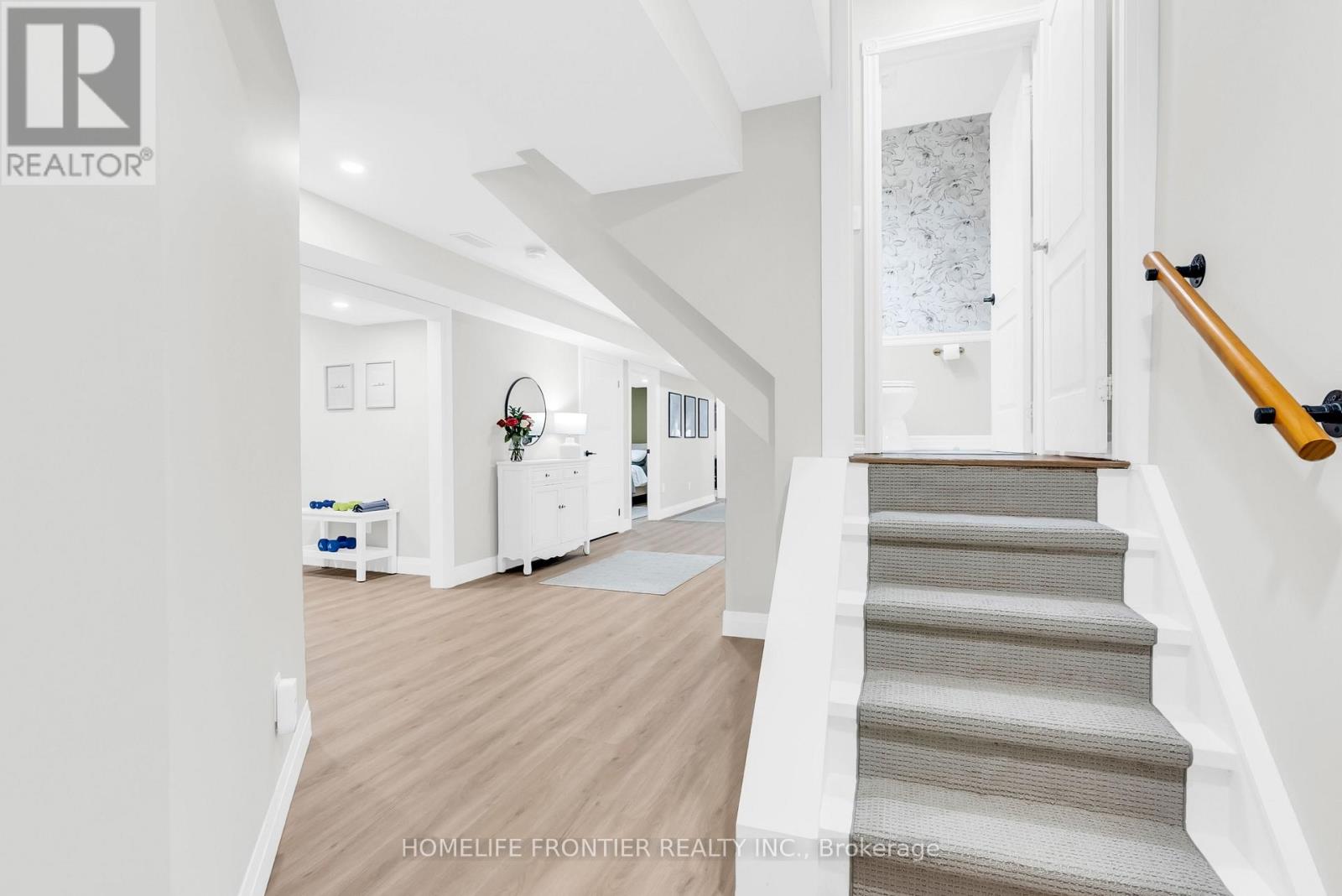 73 Kenilworth Crescent, Whitby, Ontario  L1M 2M7 - Photo 38 - E12527336