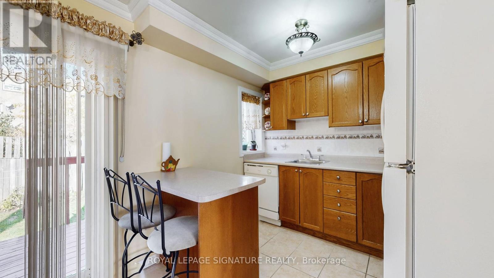 740 Kennedy Road, Toronto, Ontario  M1K 2C5 - Photo 12 - E12527346