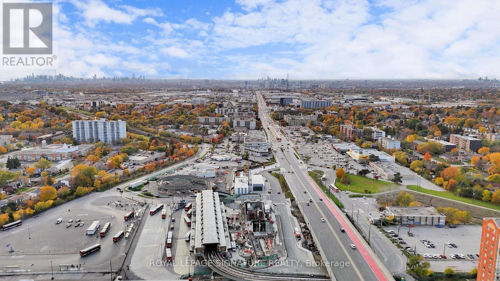 740 Kennedy Road, Toronto, Ontario  M1K 2C5 - Photo 27 - E12527346