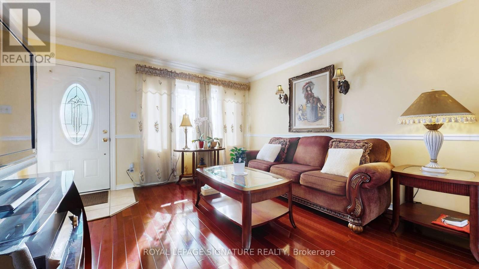 740 Kennedy Road, Toronto, Ontario  M1K 2C5 - Photo 4 - E12527346