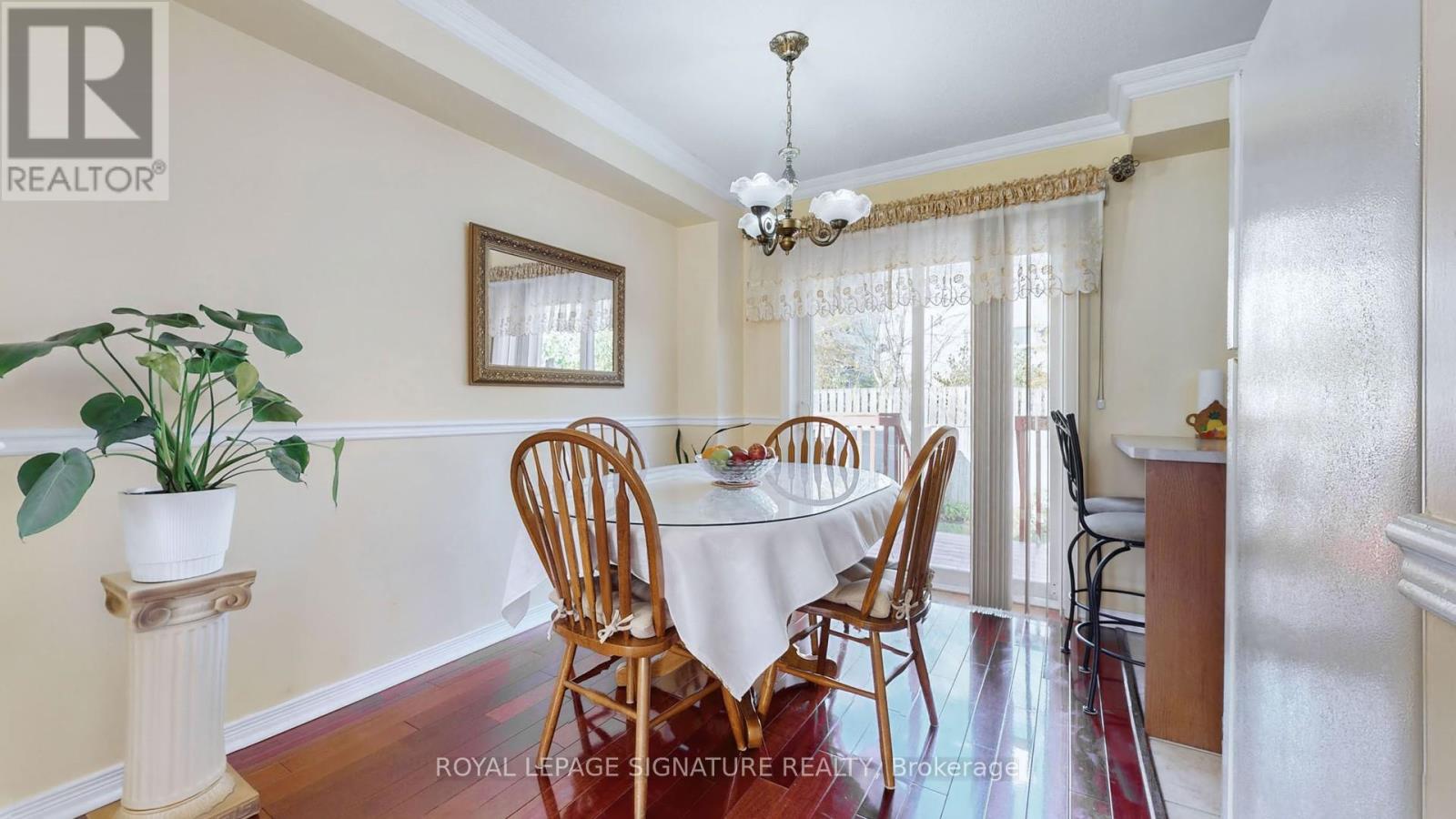 740 Kennedy Road, Toronto, Ontario  M1K 2C5 - Photo 9 - E12527346