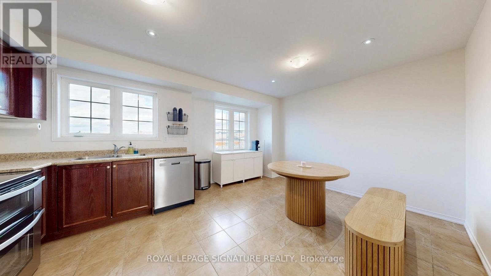 459 Rossland Road E, Ajax, Ontario  L1Z 0K8 - Photo 14 - E12527348