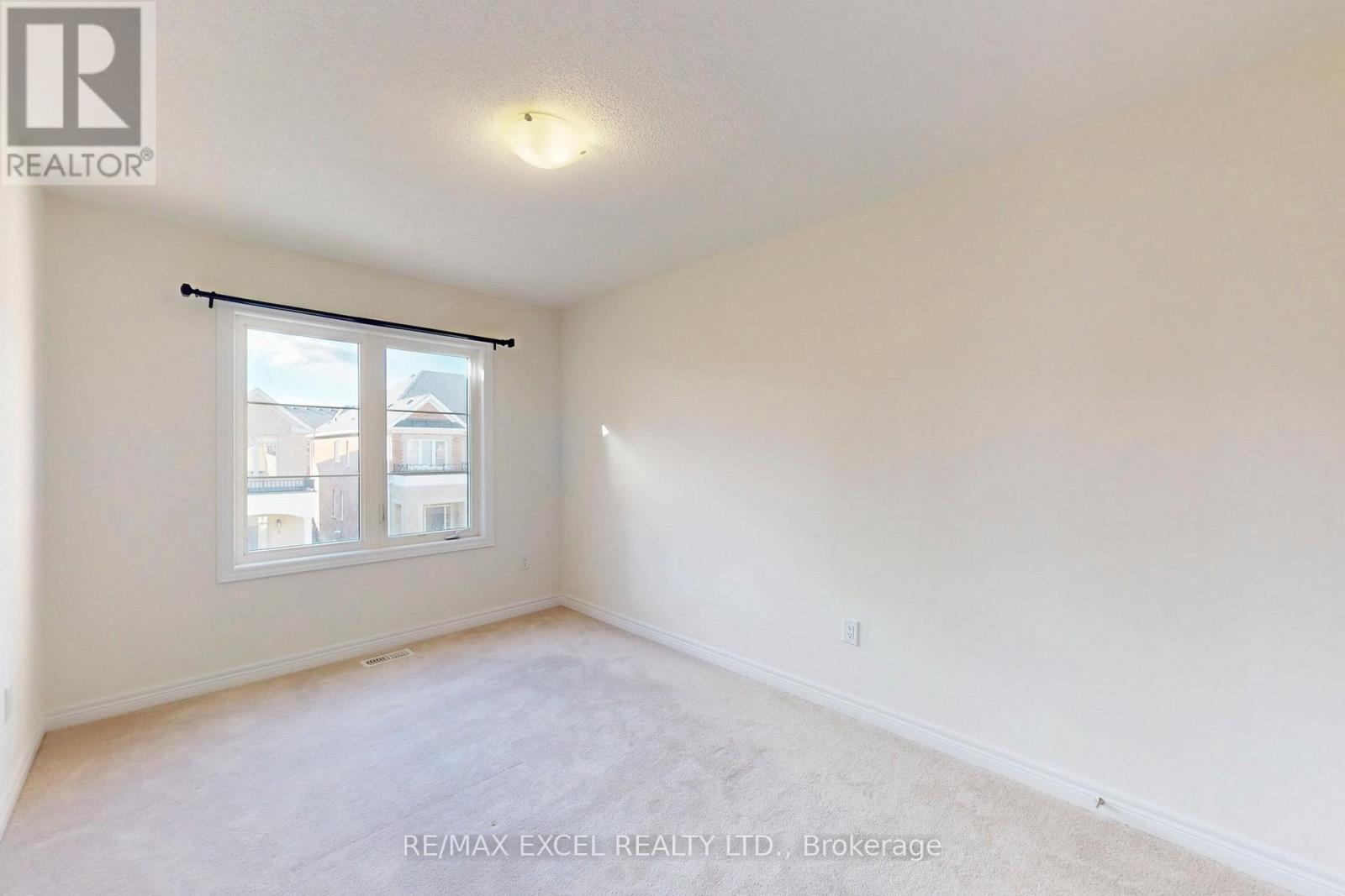 14 Twinflower Lane, Richmond Hill, Ontario  L4E 1E7 - Photo 30 - N12527362