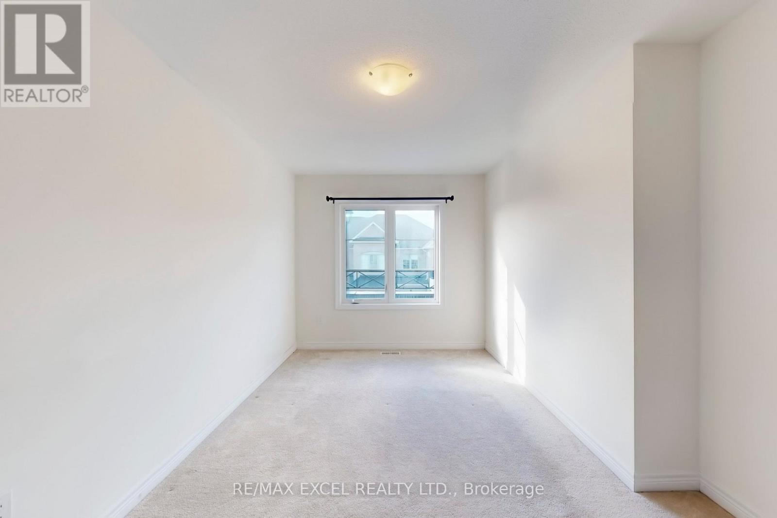 14 Twinflower Lane, Richmond Hill, Ontario  L4E 1E7 - Photo 33 - N12527362