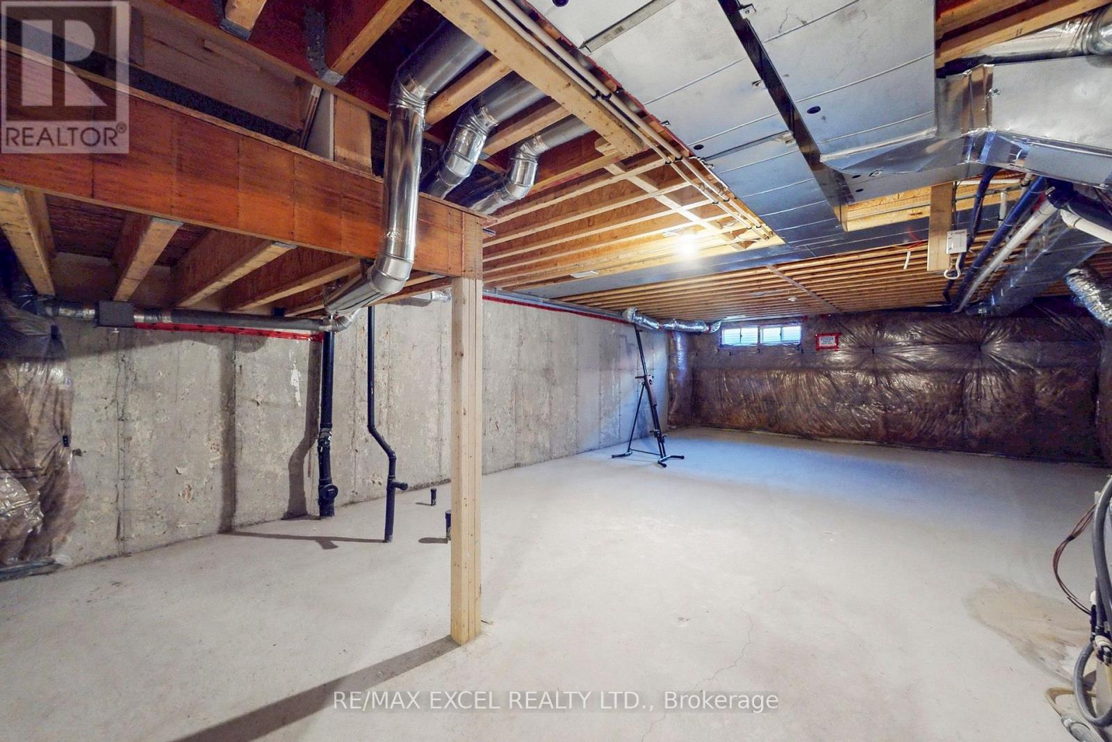 14 Twinflower Lane, Richmond Hill, Ontario  L4E 1E7 - Photo 40 - N12527362