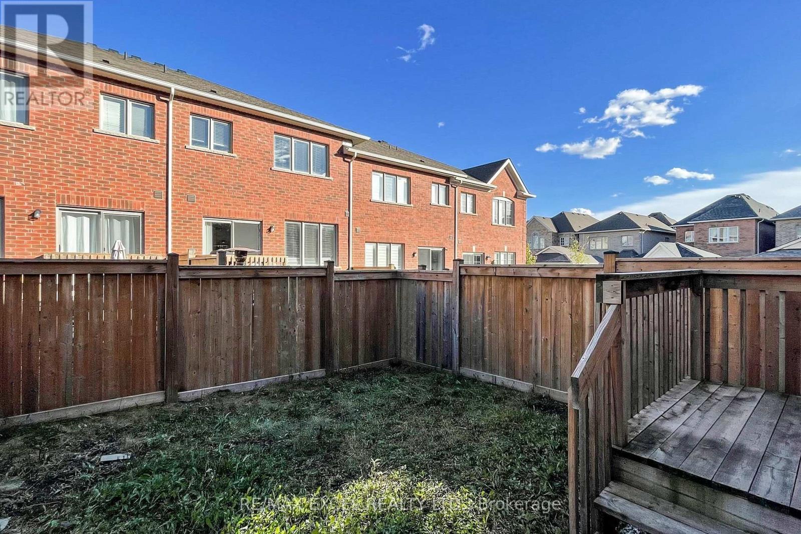 14 Twinflower Lane, Richmond Hill, Ontario  L4E 1E7 - Photo 45 - N12527362