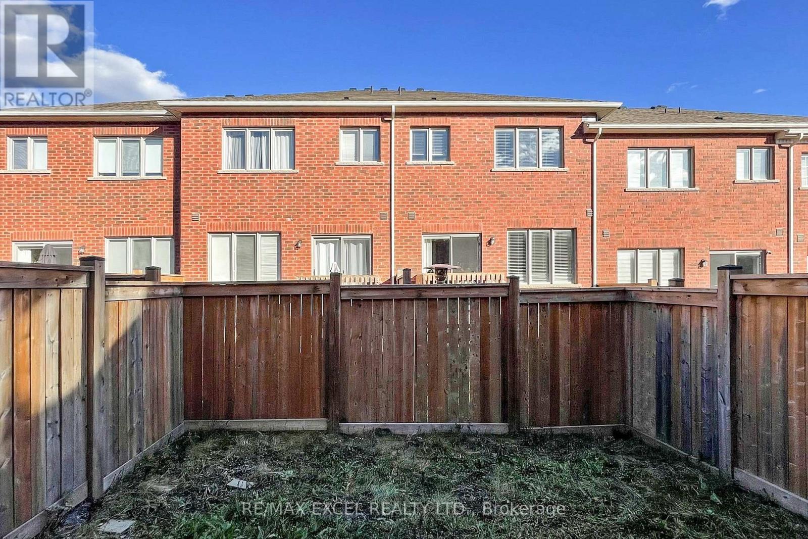 14 Twinflower Lane, Richmond Hill, Ontario  L4E 1E7 - Photo 46 - N12527362