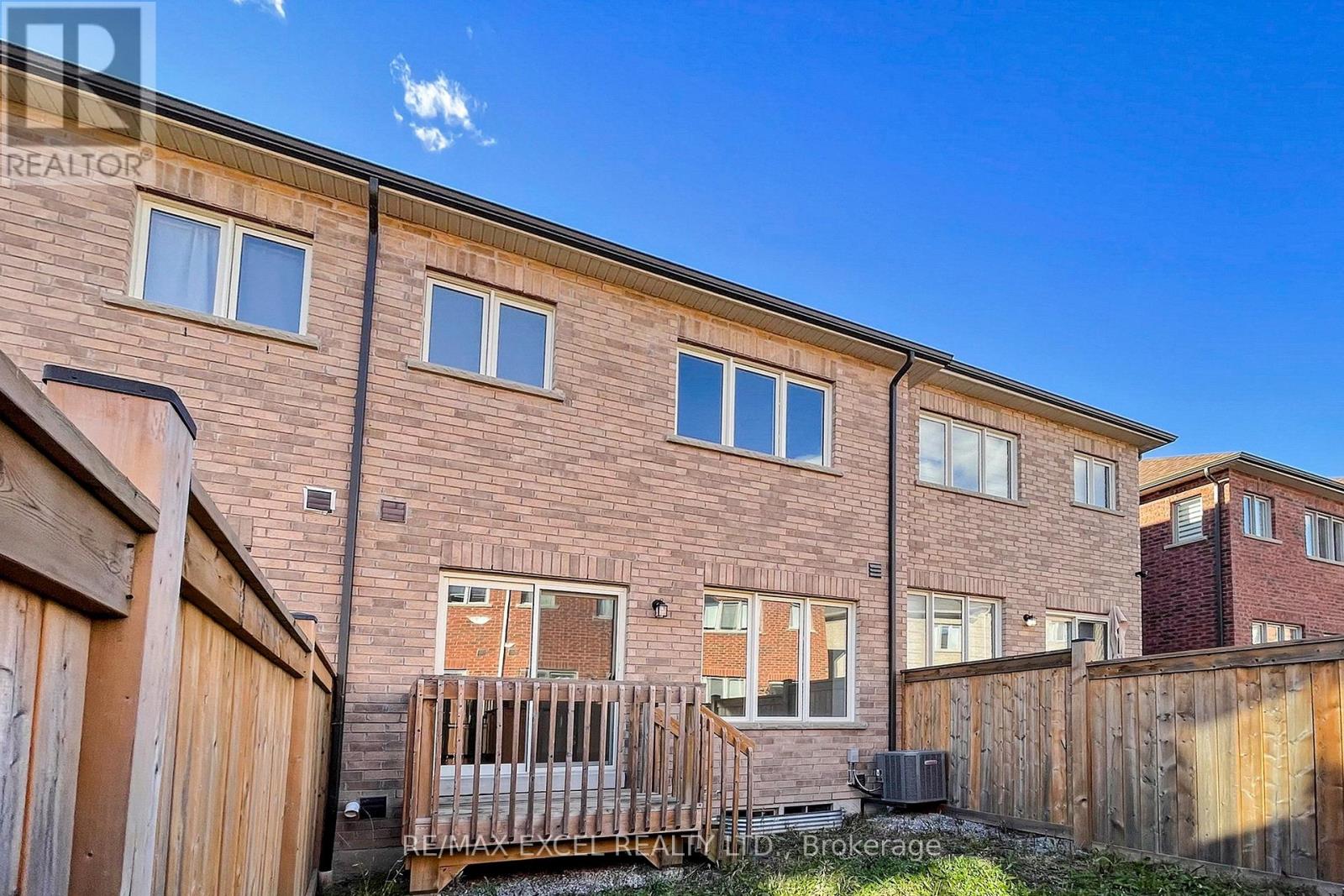 14 Twinflower Lane, Richmond Hill, Ontario  L4E 1E7 - Photo 47 - N12527362