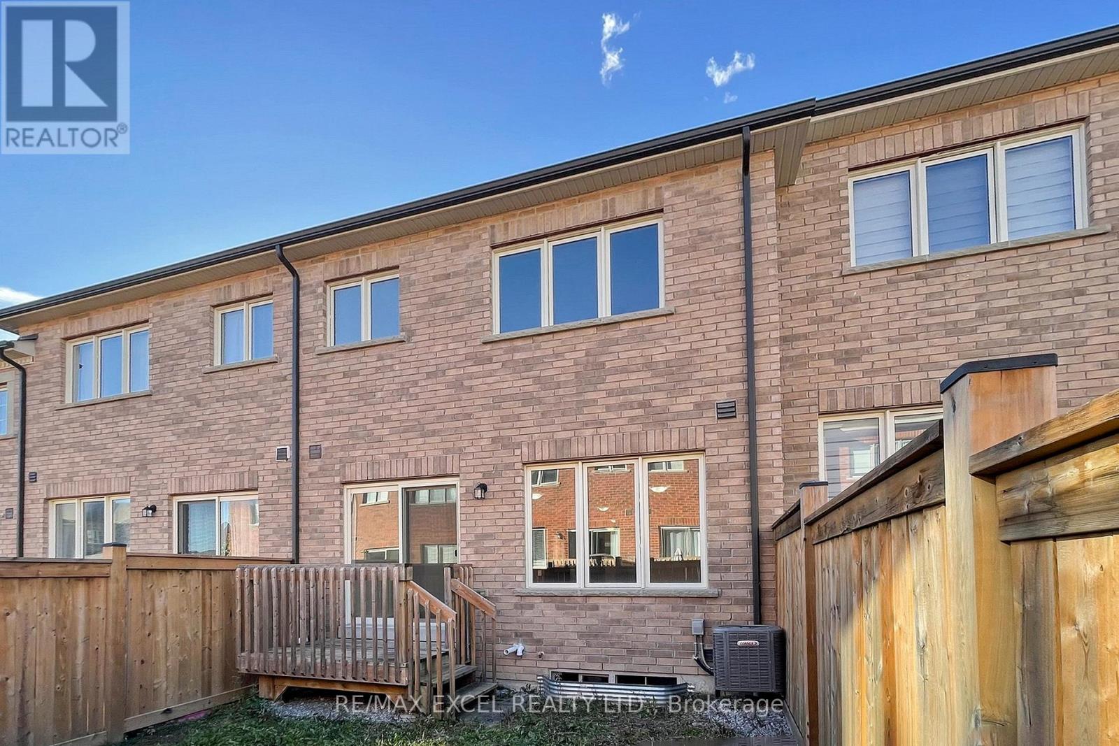 14 Twinflower Lane, Richmond Hill, Ontario  L4E 1E7 - Photo 49 - N12527362