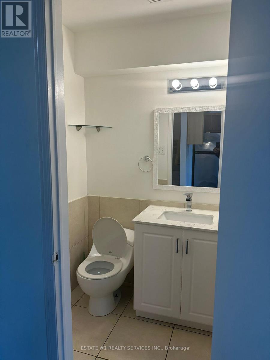 12 Rougehaven Way, Markham, Ontario L3P 7W5 - Photo 10 - N12527374