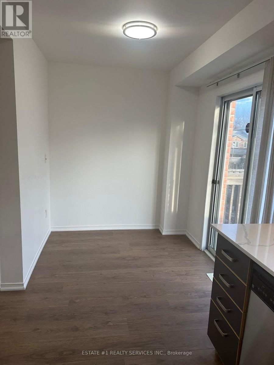 12 Rougehaven Way, Markham, Ontario L3P 7W5 - Photo 15 - N12527374