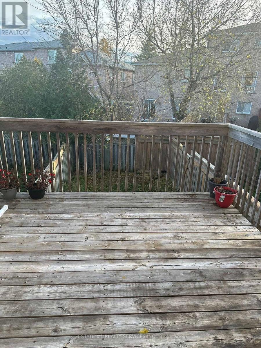 12 Rougehaven Way, Markham, Ontario L3P 7W5 - Photo 17 - N12527374