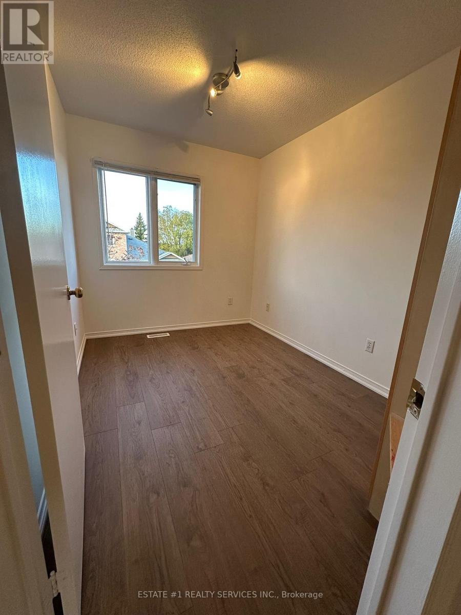 12 Rougehaven Way, Markham, Ontario L3P 7W5 - Photo 28 - N12527374