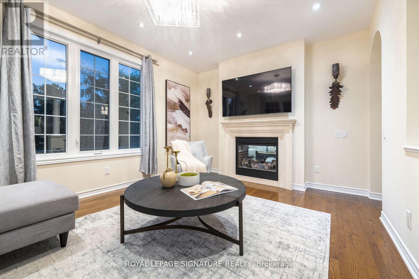 68 Lady Angela Lane, Vaughan, Ontario  L6A 4S7 - Photo 11 - N12527382