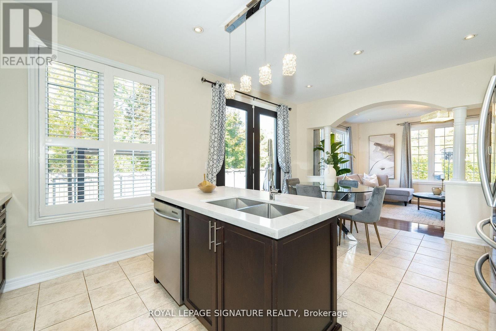 68 Lady Angela Lane, Vaughan, Ontario  L6A 4S7 - Photo 23 - N12527382