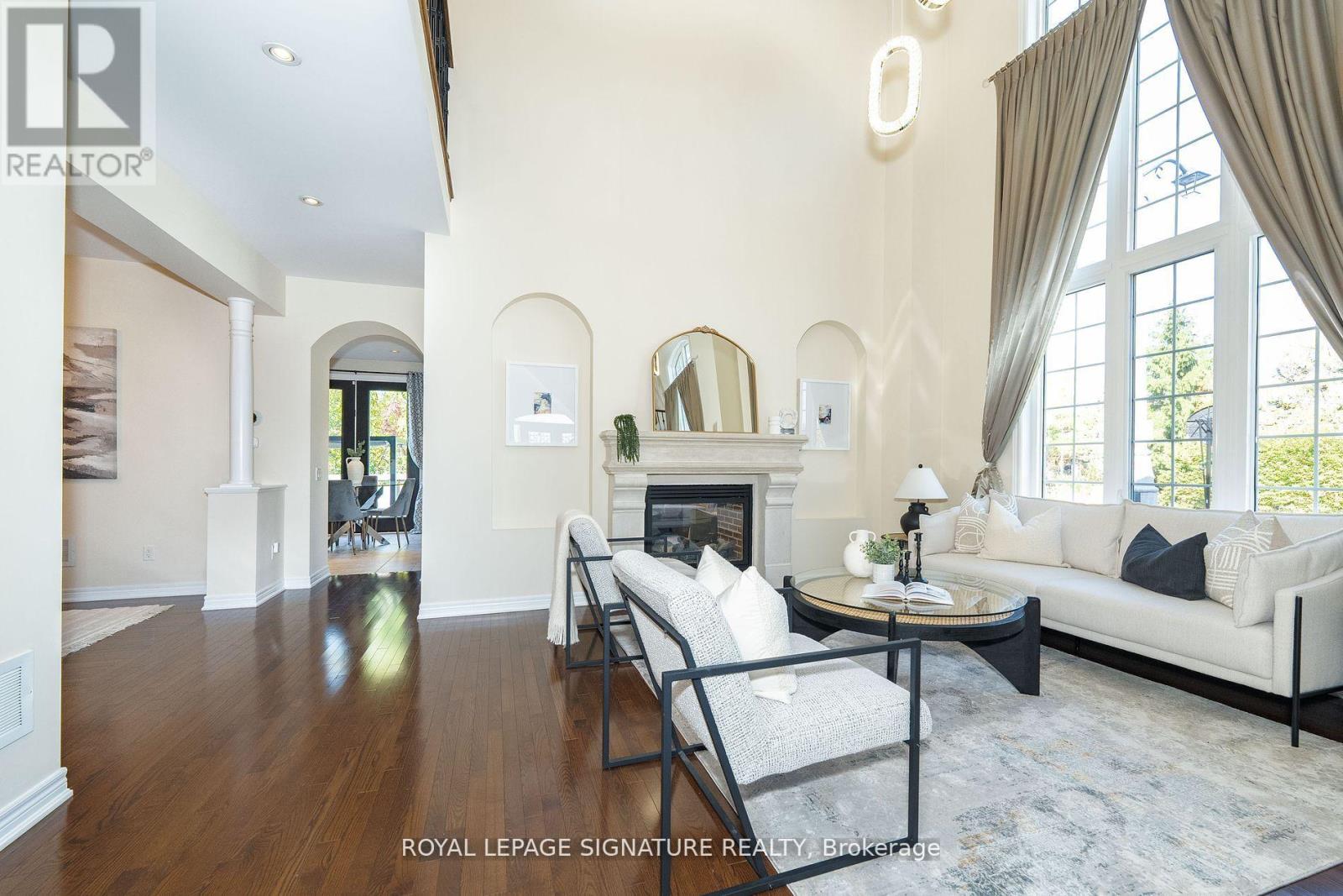 68 Lady Angela Lane, Vaughan, Ontario  L6A 4S7 - Photo 5 - N12527382