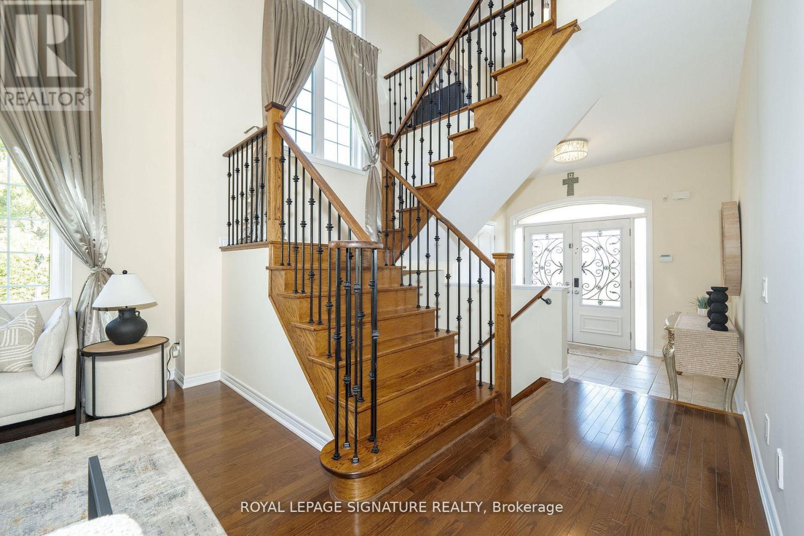 68 Lady Angela Lane, Vaughan, Ontario  L6A 4S7 - Photo 7 - N12527384