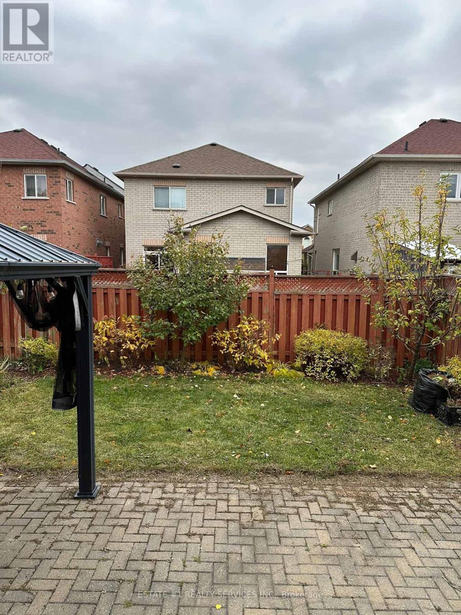 544 Matisse Place, Mississauga, Ontario  L5W 1M3 - Photo 13 - W12527370