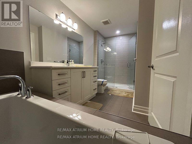 304 - 260 Villagewalk Boulevard, London North, Ontario  N6G 0W6 - Photo 18 - X12527354