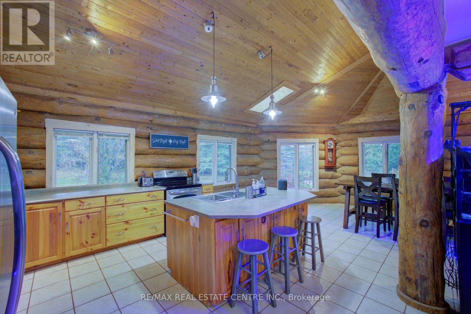 312302 6 Highway, West Grey, Ontario  N0G 1C0 - Photo 10 - X12527386