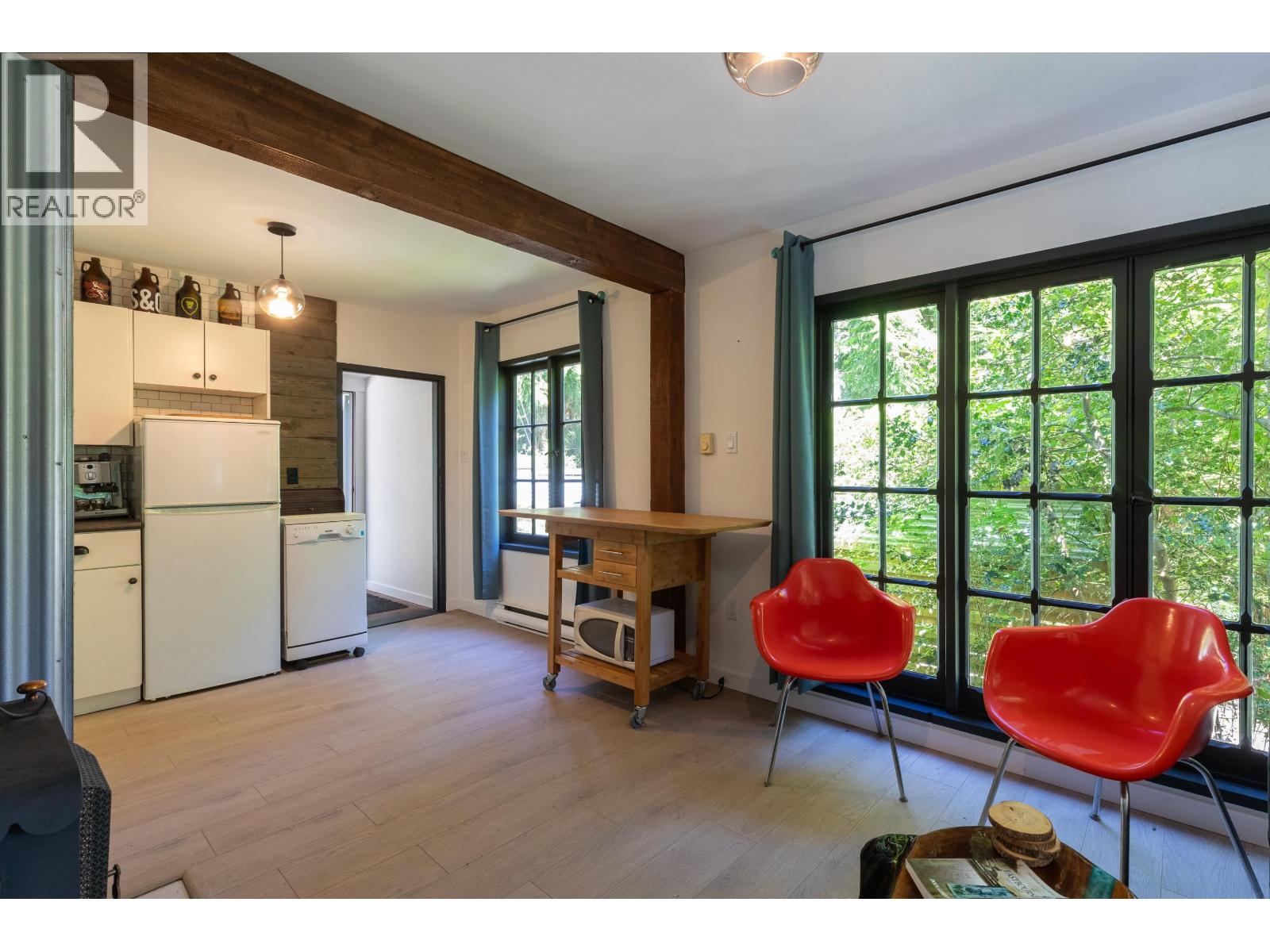 138 Esplanade Road, Keats Island, British Columbia  V0N 1V0 - Photo 10 - R3041917