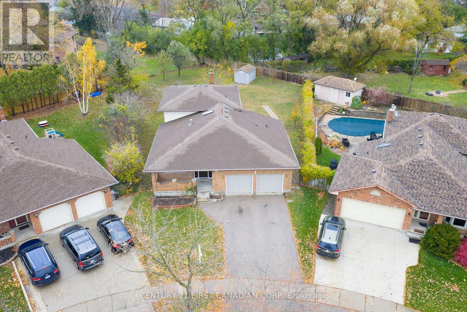 92 Golfdale Crescent, London South, Ontario  N6C 5P5 - Photo 30 - X12527404