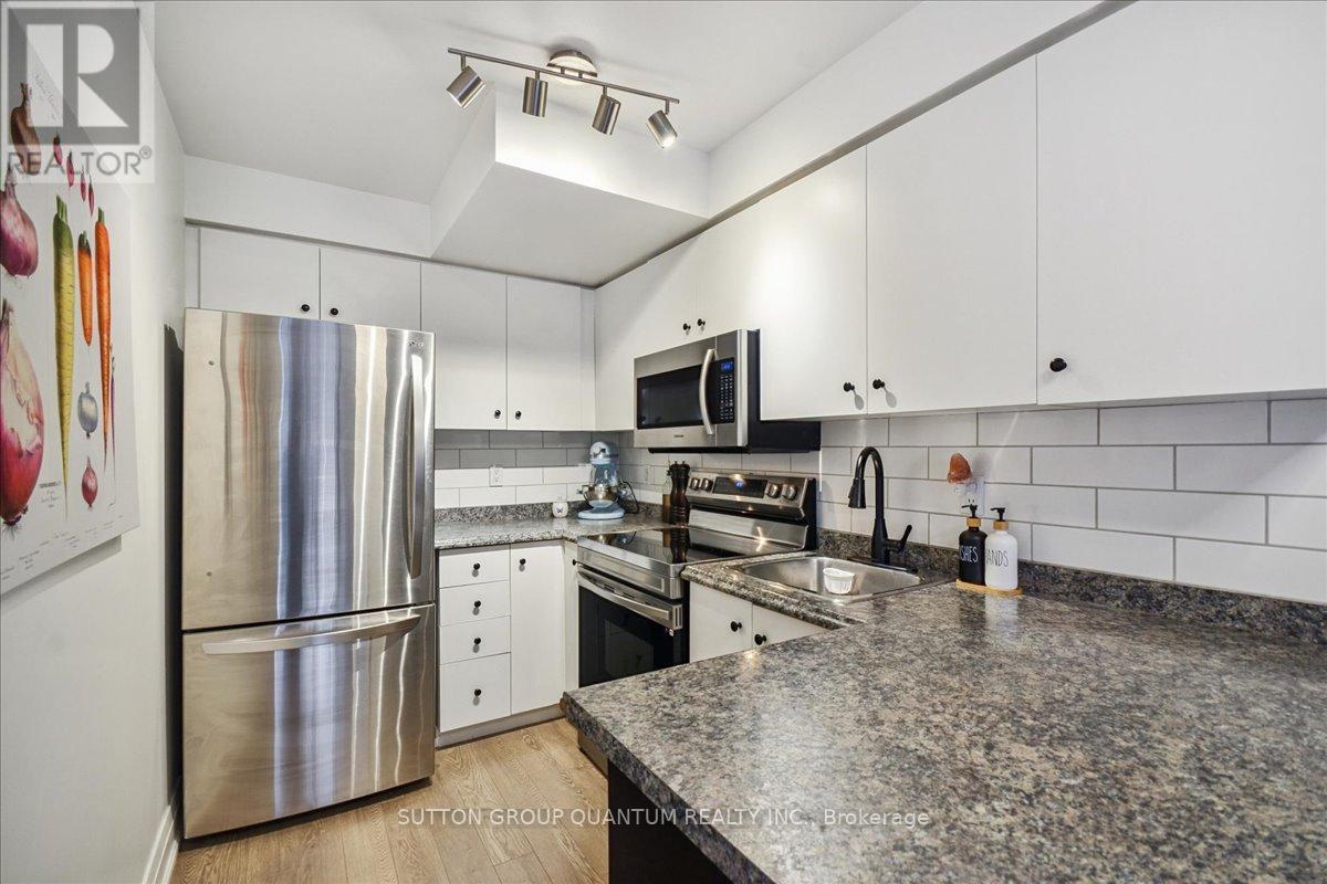 378 - 415 Jarvis Street, Toronto, Ontario  M4Y 3C1 - Photo 8 - C12527398