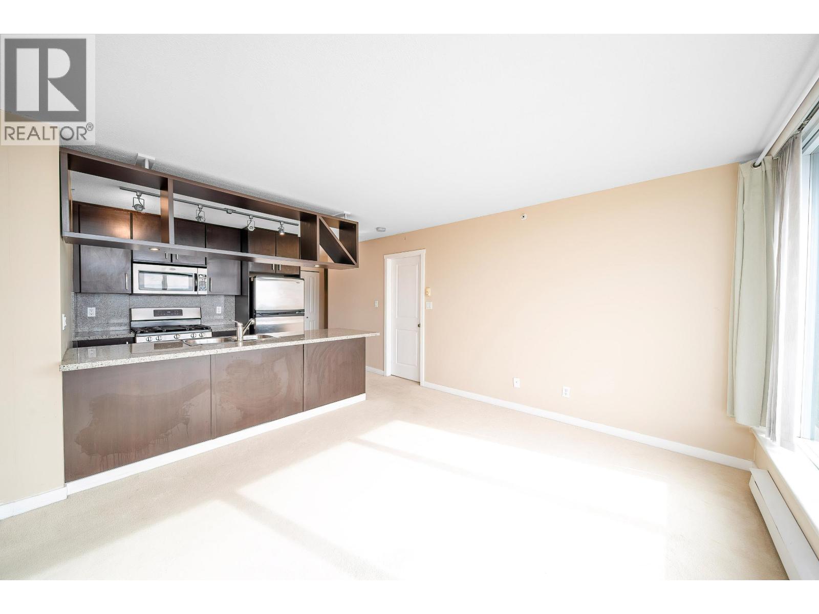 1701 5088 Kwantlen Street, Richmond, British Columbia V6X 4K5 - Photo 7 - R2979495