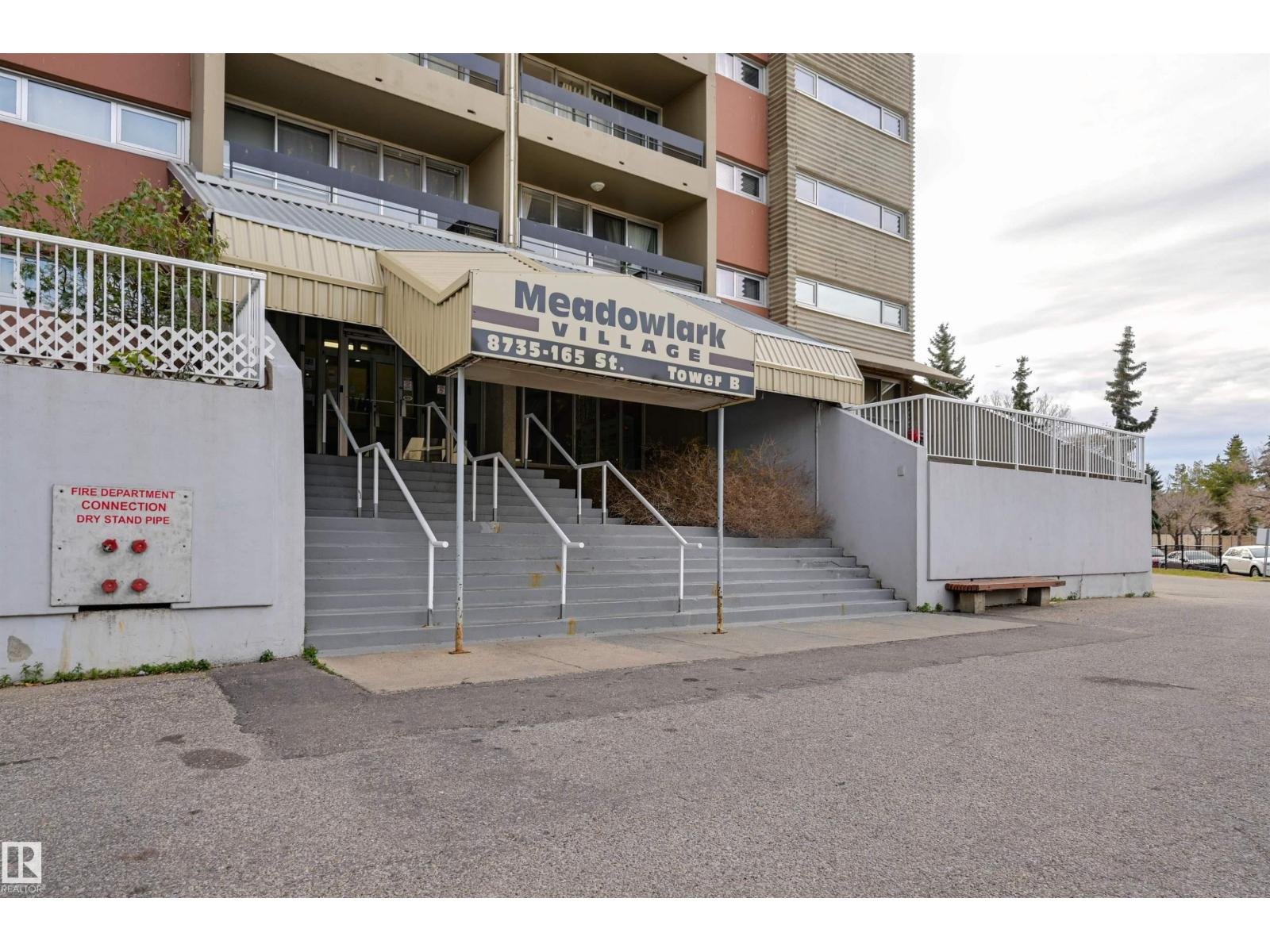 #84 8735 165 St Nw, Edmonton, Alberta  T5R 2R6 - Photo 3 - E4465275