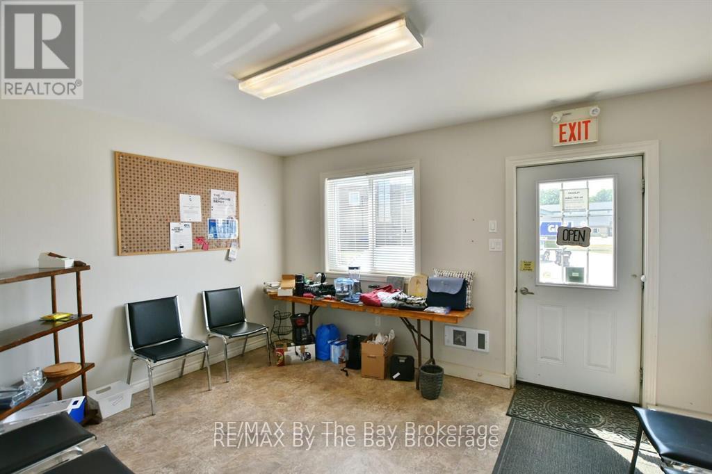 7271 26 Highway, Clearview, Ontario  L0M 1S0 - Photo 26 - S12523648