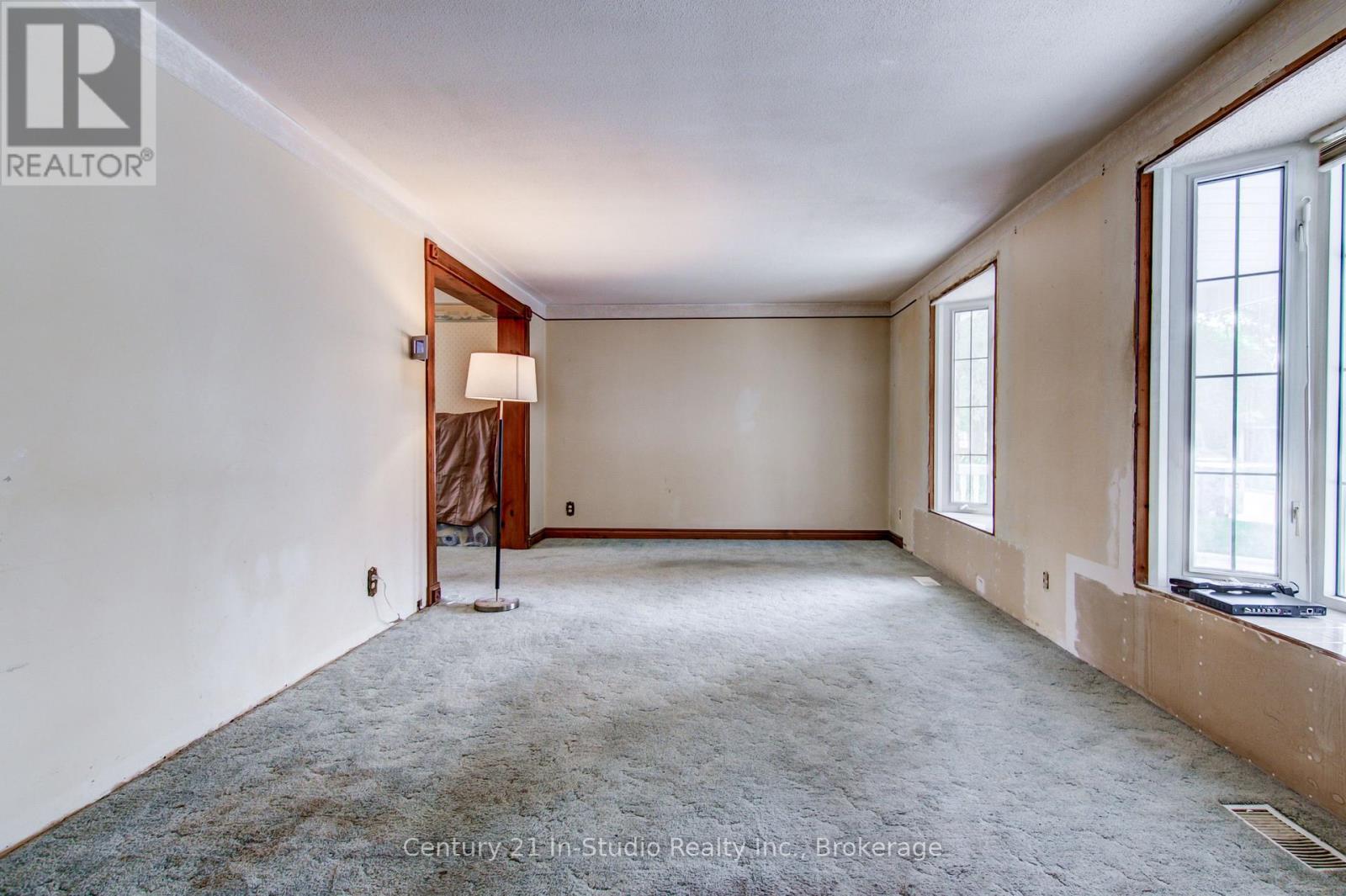 1116 Milne Drive, Kincardine, Ontario  N2Z 1X4 - Photo 12 - X12313700