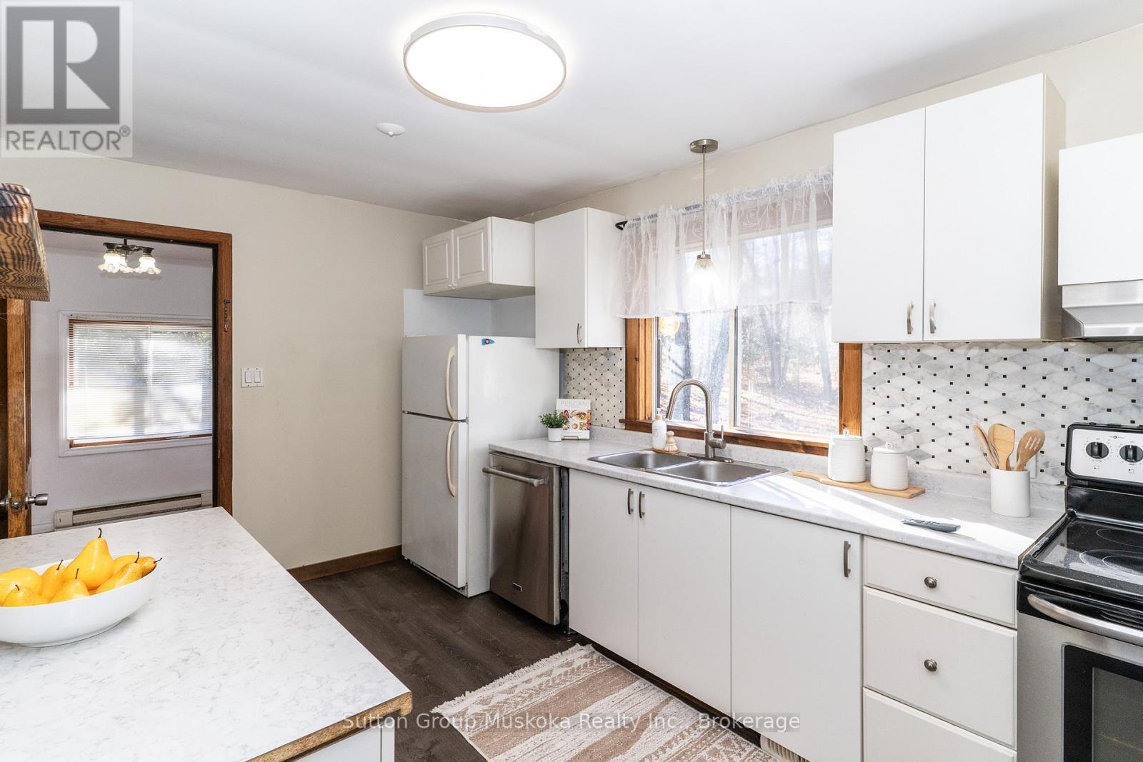 1060 Hwy 592 Highway N, Perry, Ontario  P0A 1J0 - Photo 11 - X12525440