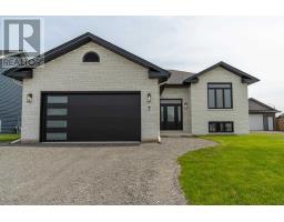 7 Noah DR, Sault Ste. Marie, Ontario